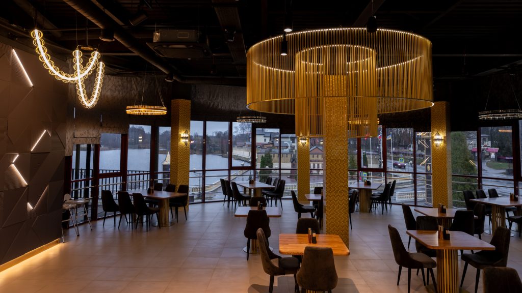 Освещение залов Ресторана Колтуши City