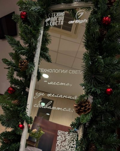 photo_5280988313269505107_w